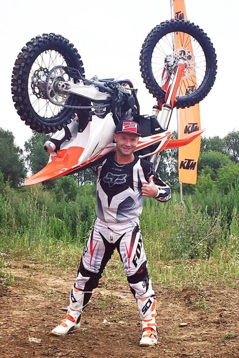Даня молотов мотокросс