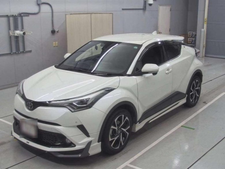 Тойота chr 2017 белая