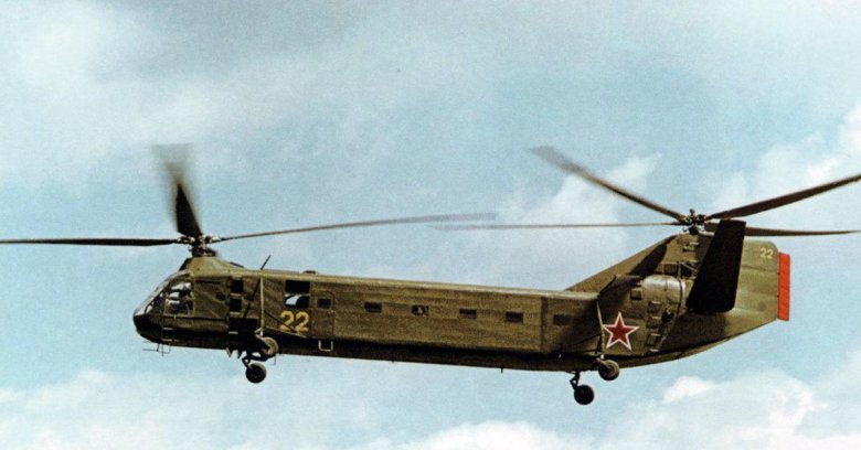 Як 24 и чинук