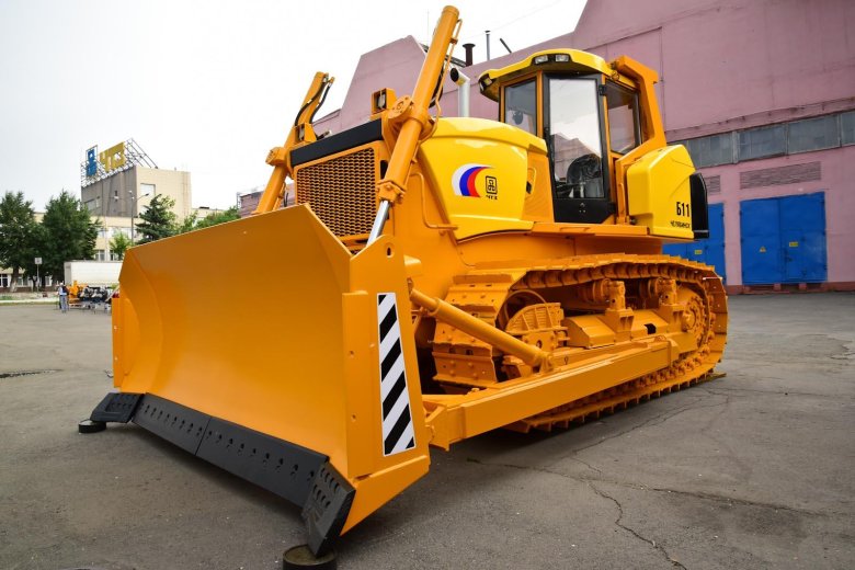 Бульдозер чтз