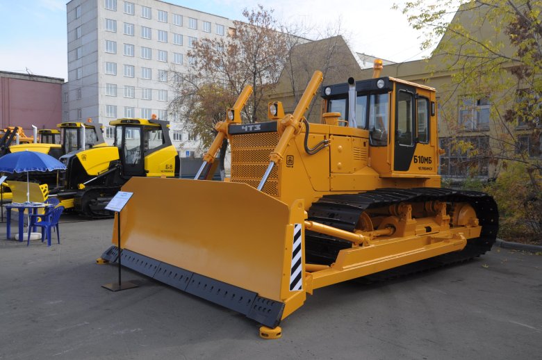 Чтз уралтрак челябинский тракторный завод