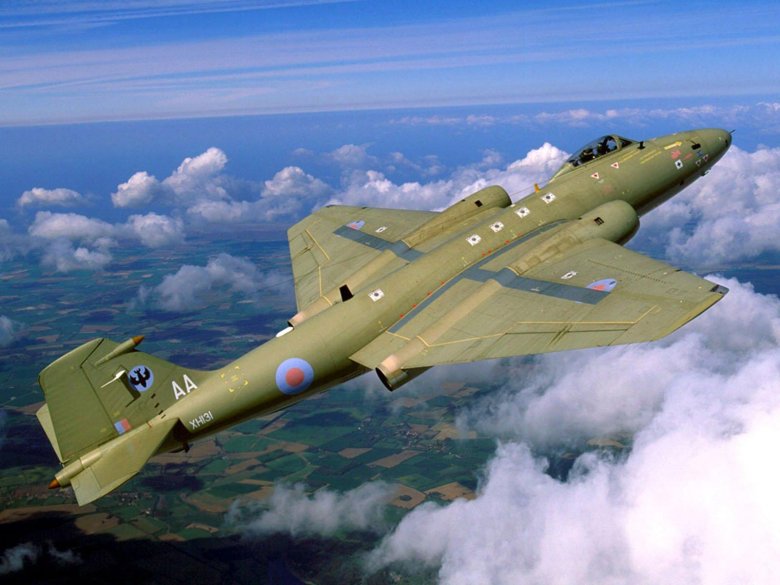 Бомбардировщик канберра