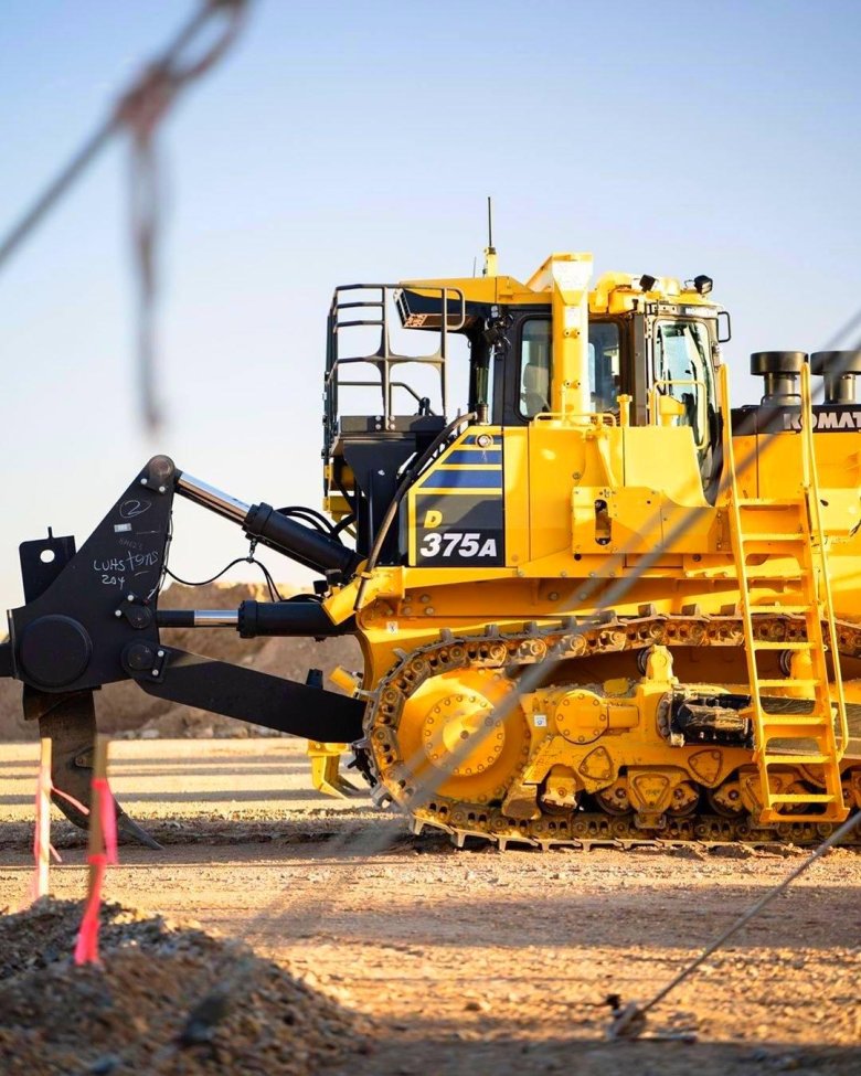 Бульдозер komatsu d375