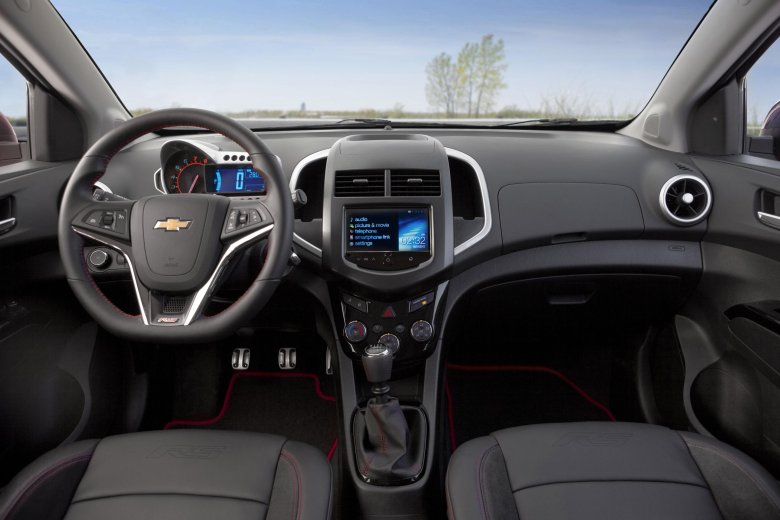 Chevrolet aveo t 300 салон