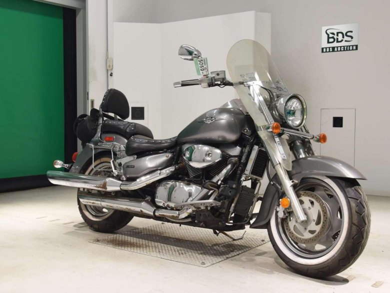 Suzuki boulevard c90