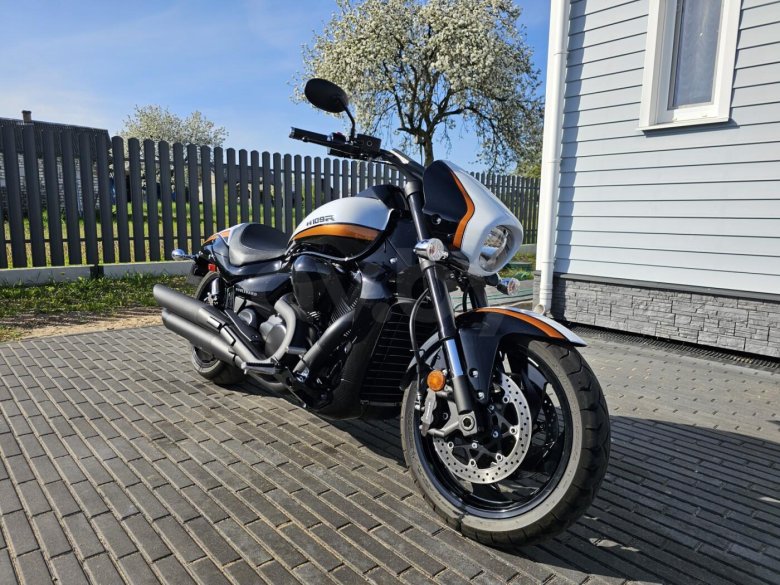 Suzuki boulevard m109r boss