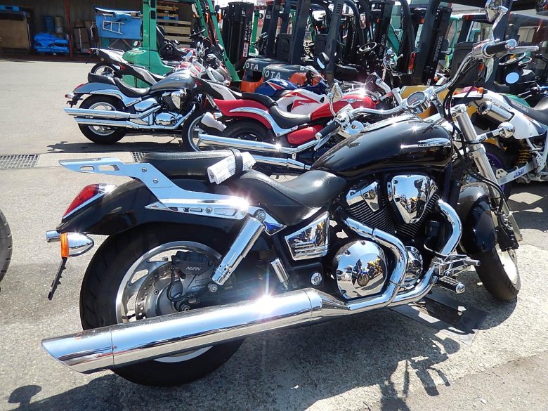 Мотоцикл honda vtx 1800