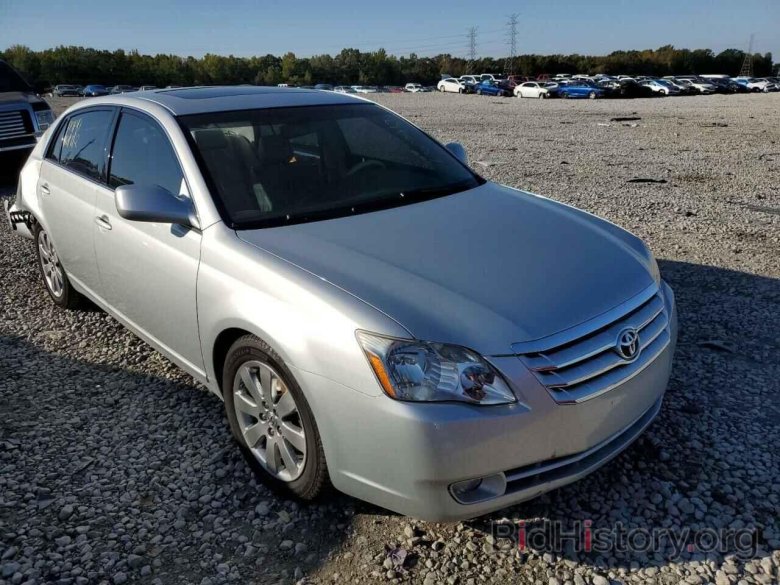 Toyota avalon 2006
