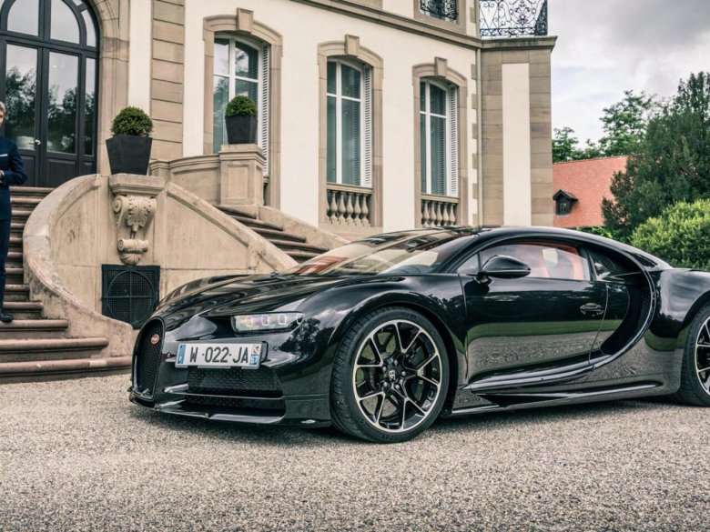 Bugatti chiron super sport 300