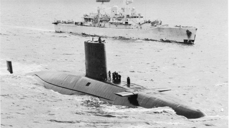 Hms conqueror 1969