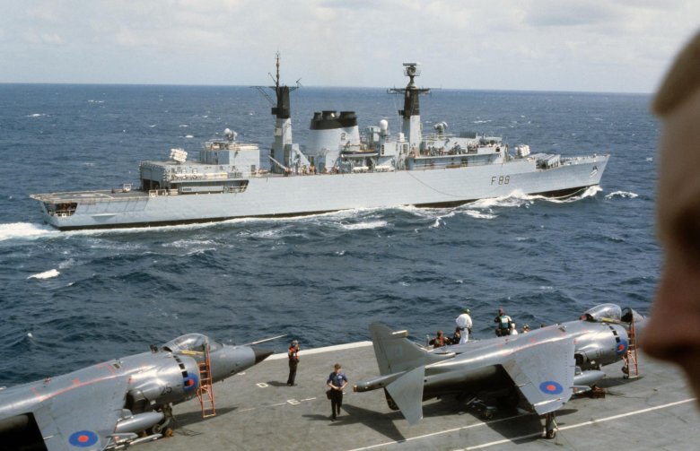 Hms «cornwall» (f99)