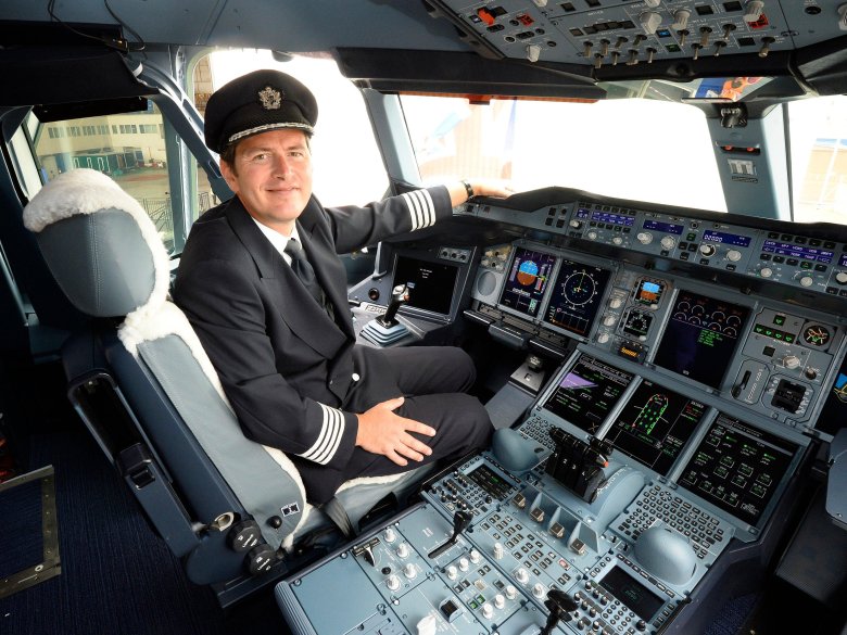 Яруков александр львович пилот гражданской авиации