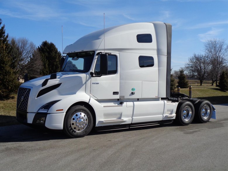 Тягач volvo vnl 780