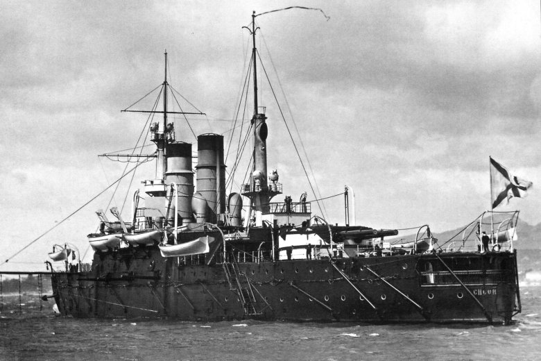 Броненосец сисой великий