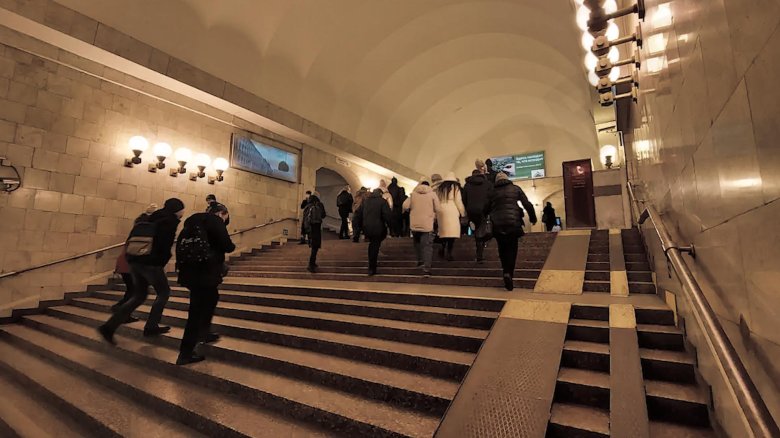 Станция метро невский проспект