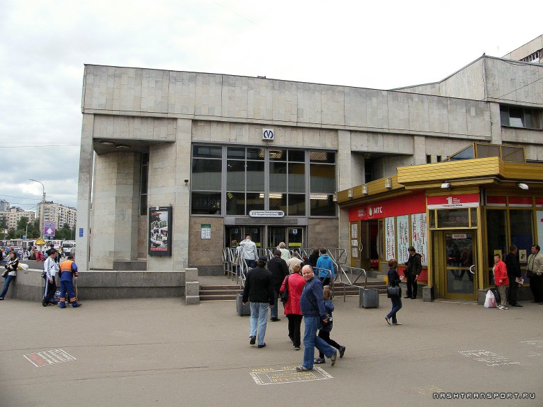 Станция метро спб сенная площадь