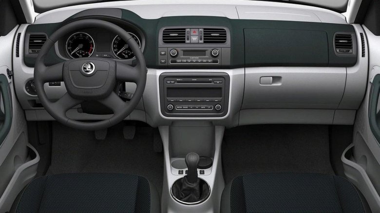 Fabia 2008 салон