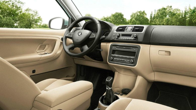 Skoda roomster 2007 салон