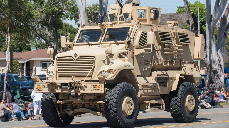 Бронеавтомобили mrap \ maxxpro\