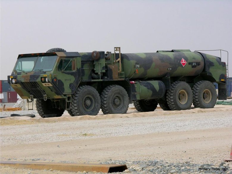 Тягач oshkosh hemtt