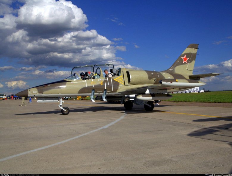 Л 39 самолет