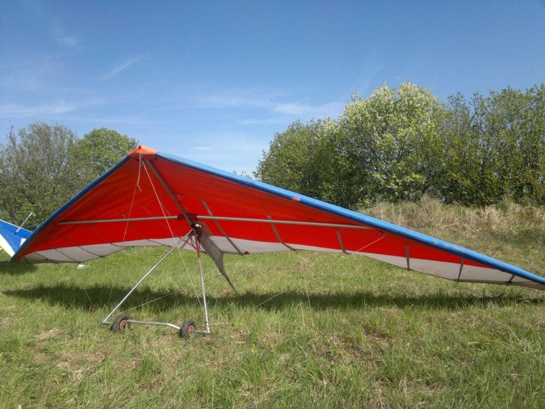 Трёхмоторный дельтаплан