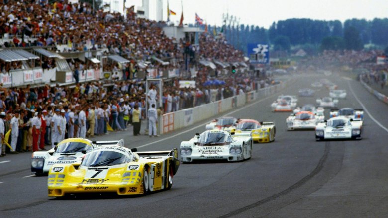 Le mans porsche 956