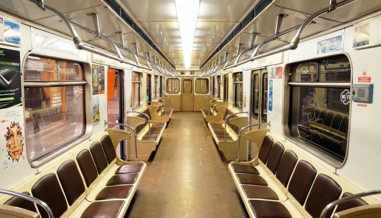 Вагоны метро москва