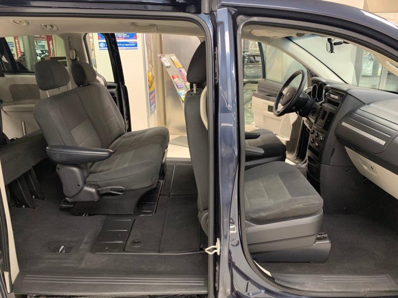Dodge caravan v grand