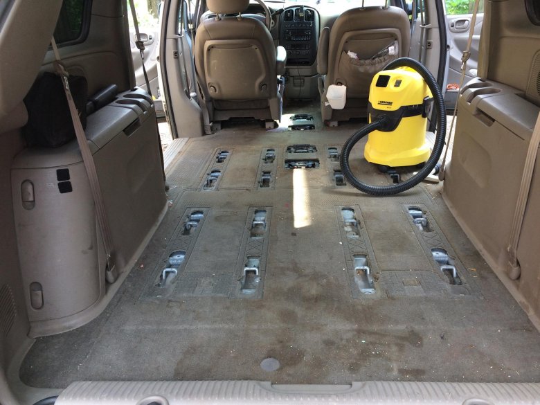 Dodge caravan iv салон