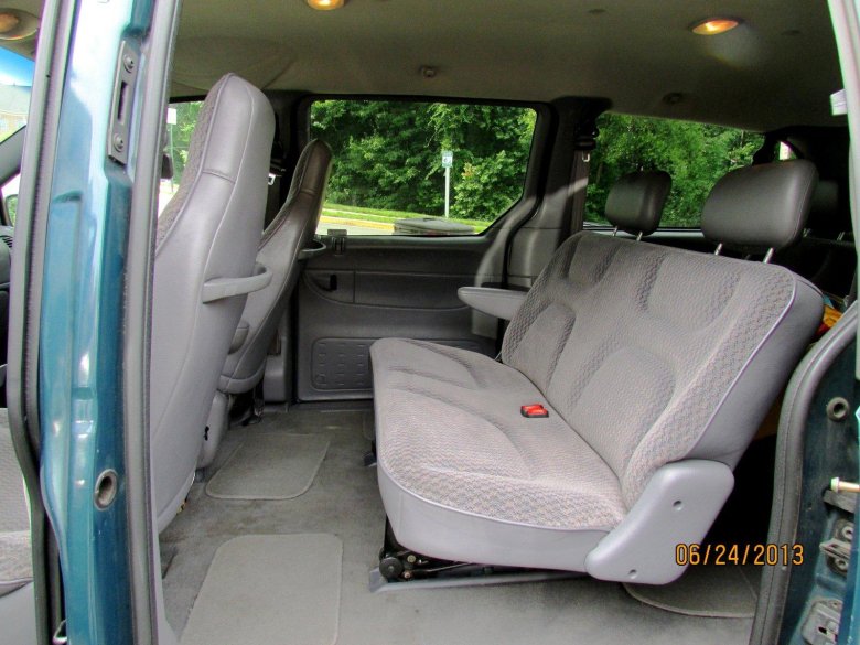 Chrysler voyager 2002 салон