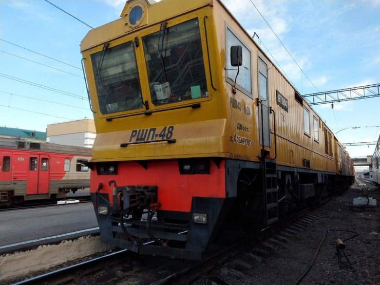 Рельсошлифовальный поезд ршп 48
