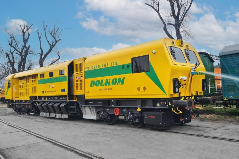 Рельсофрезерный поезд рфп-2