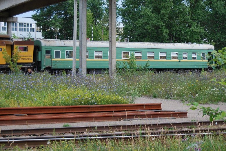 Пассажирский вагон квз