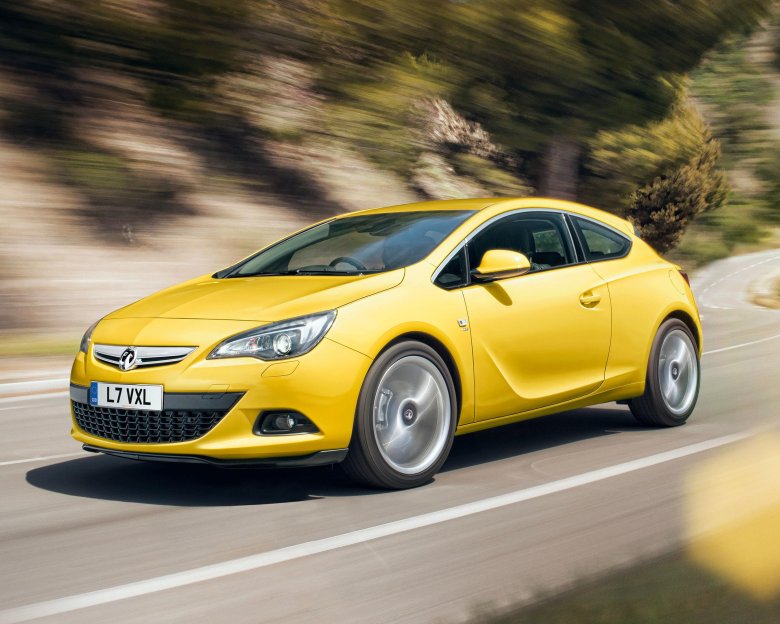 Опель астра gtc 2013