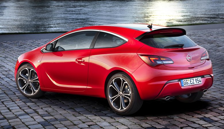 Opel astra gtc 2017