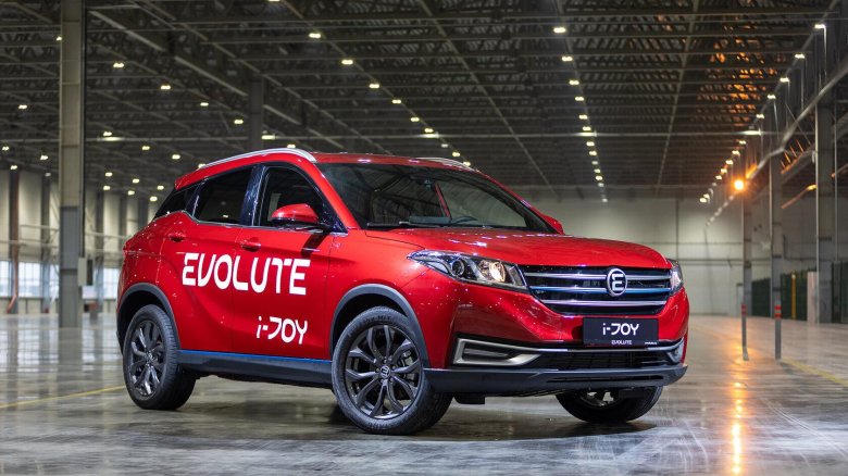 Китайский электромобиль кроссовер