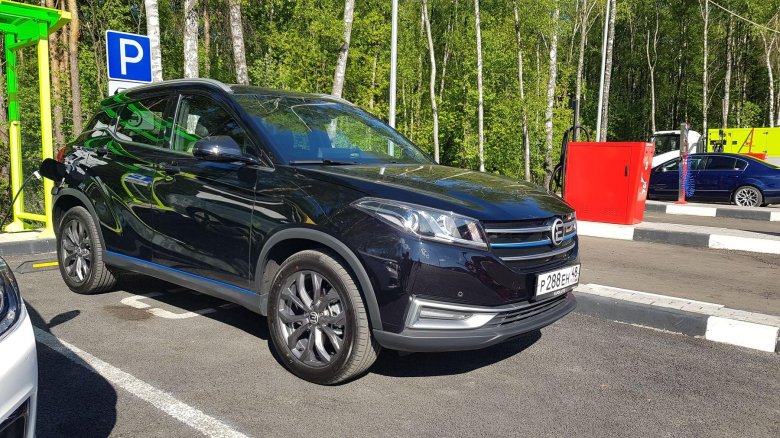 Автомобиль dongfeng