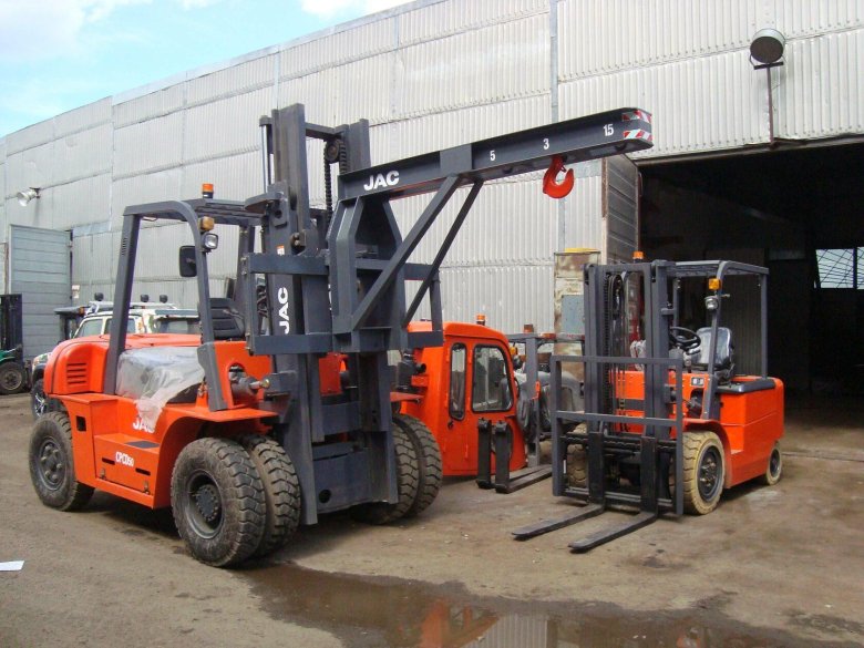 Вилочный погрузчик т25