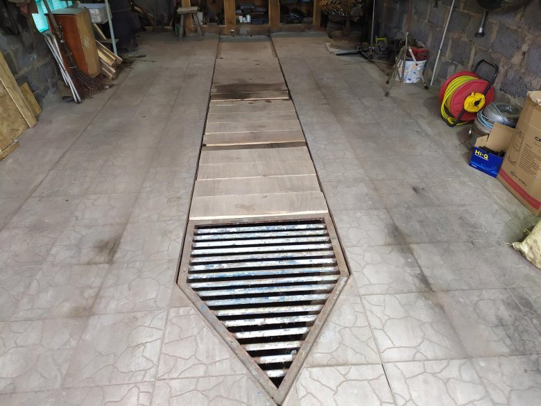 Решетка на смотровую яму