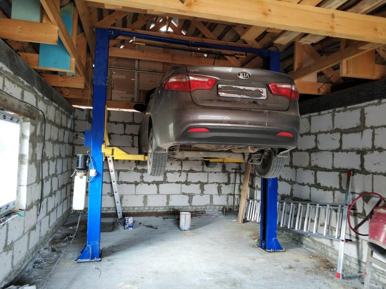 Автомобильный гаражный подъемник 3500+