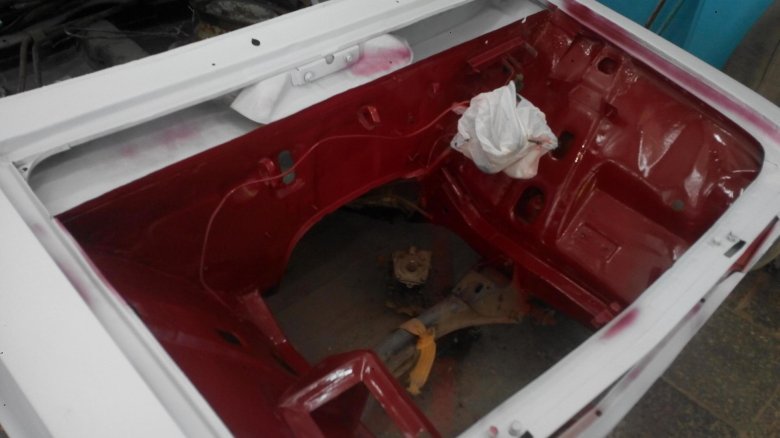 Покраска подкапотки ваз 2101