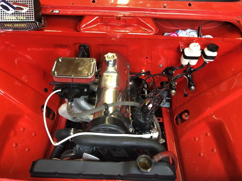 Подкапотка ваз 2103