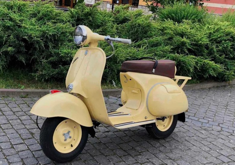 Веспа мотороллер классика