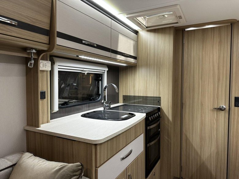 Интерьер дома на колесах