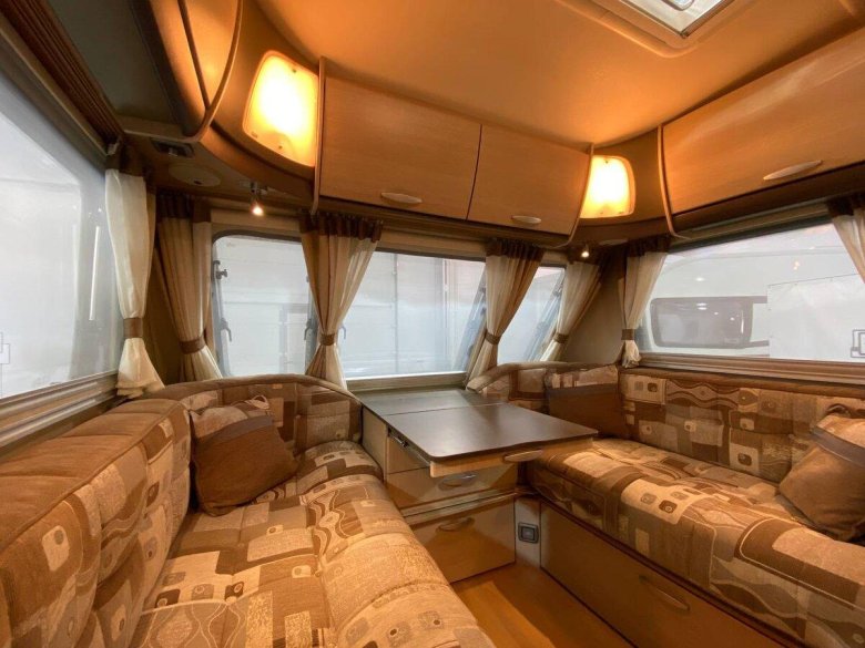 Кемпер прицеп