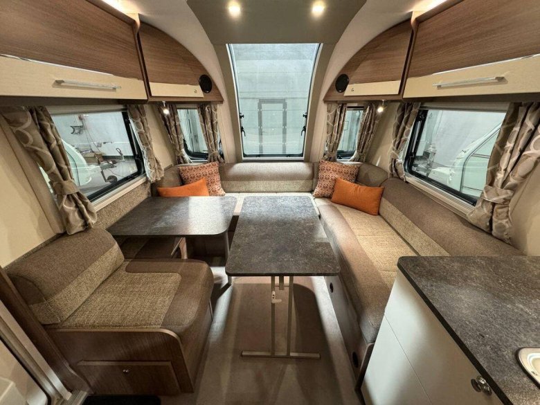 Автодом кемпер