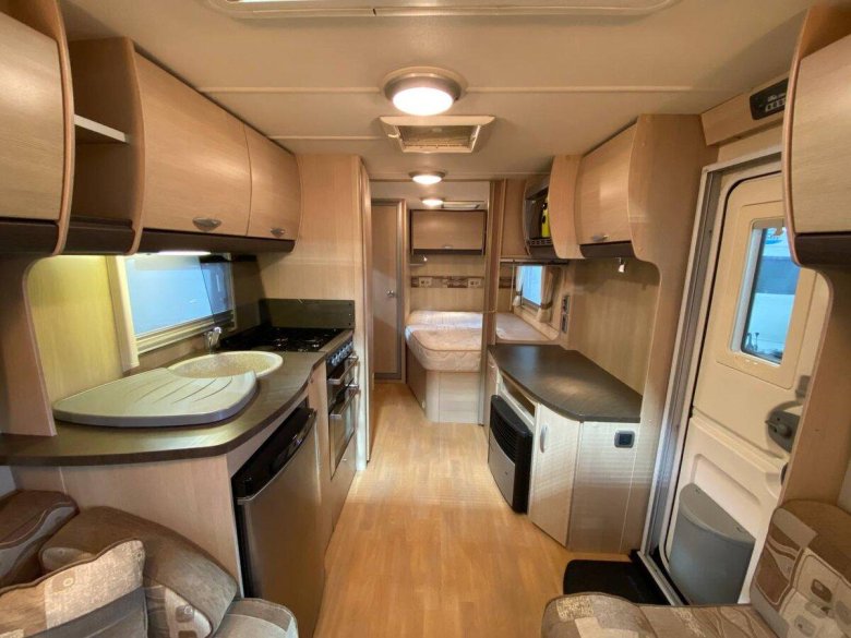 Прицеп автодом