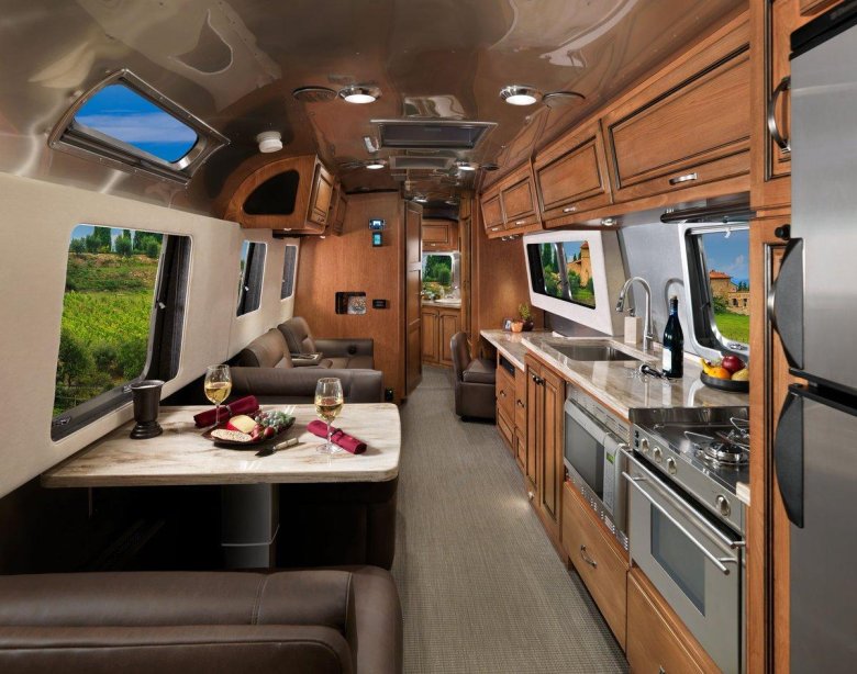 Автодом airstream 2020