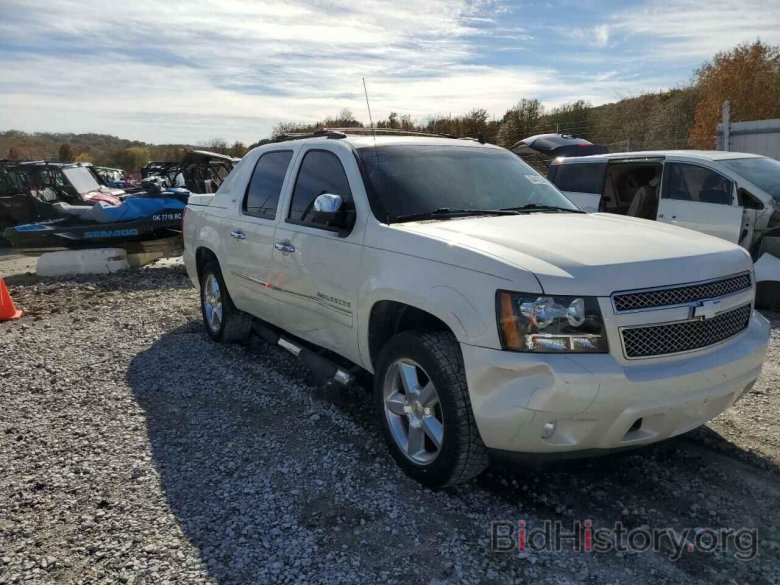 Chevrolet avalanche 2011